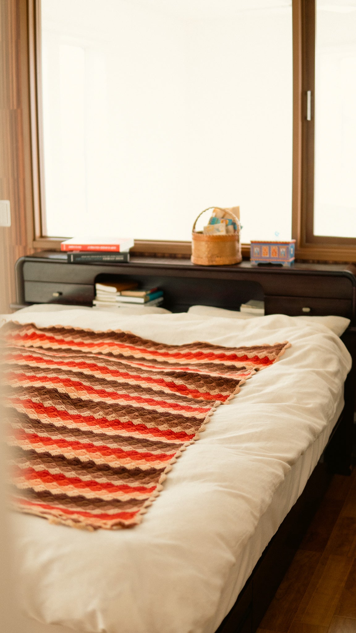 Warm Color Scallop Cut Granny Square Blanket