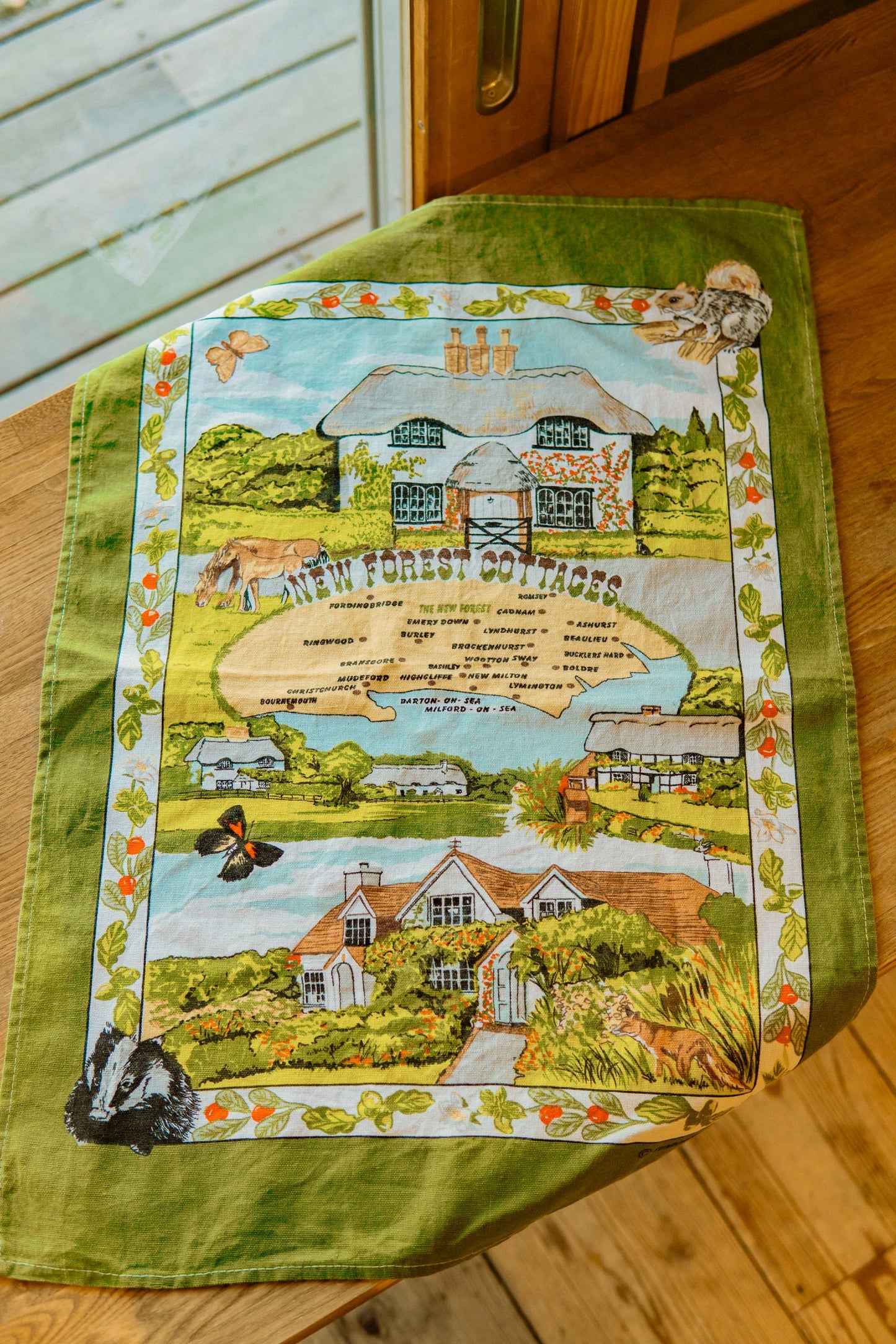 New Forest Cottages Tea Towel