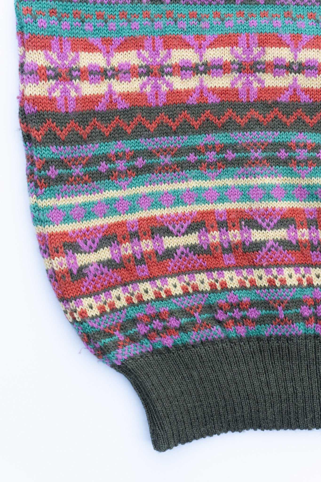"Sweet cabin" Colorful Patterned Sweater