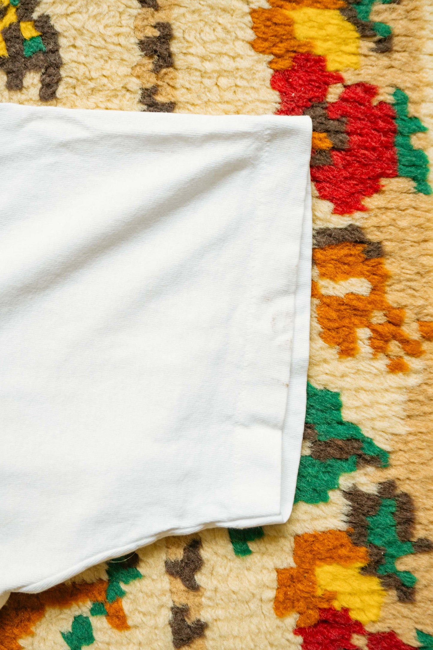 90s  White "SANS FRONTIERE" T-Shirts