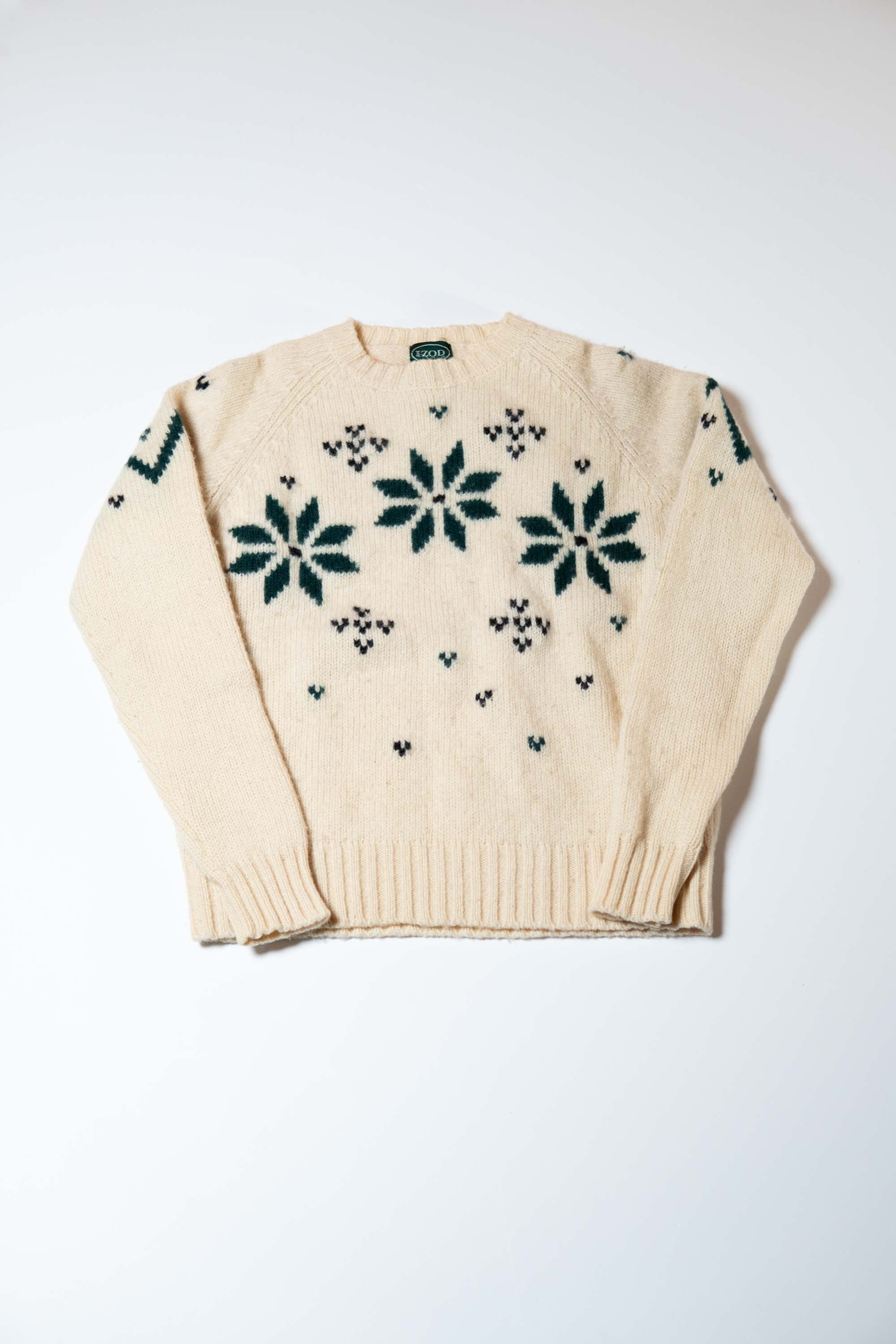 IZOD White Nordic Knit Sweater Mellows