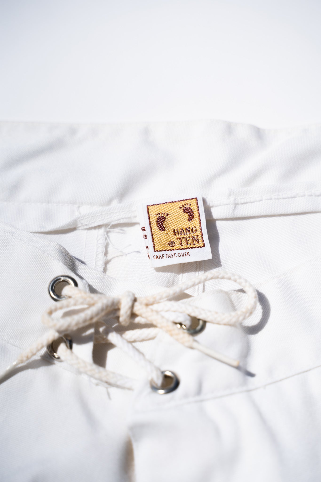 "HANG TEN" 70s White Board Shorts